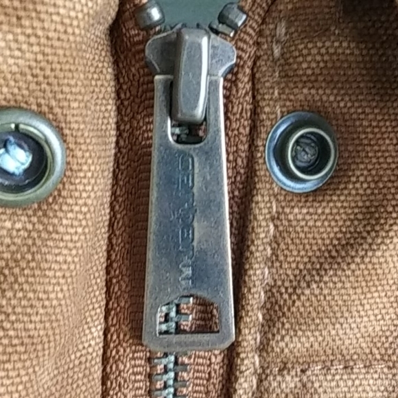 Discontinued Carhartt Coat - Picture 9 of 13